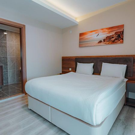 Empula Hotel & Residences ทรับซอน ภายนอก รูปภาพ