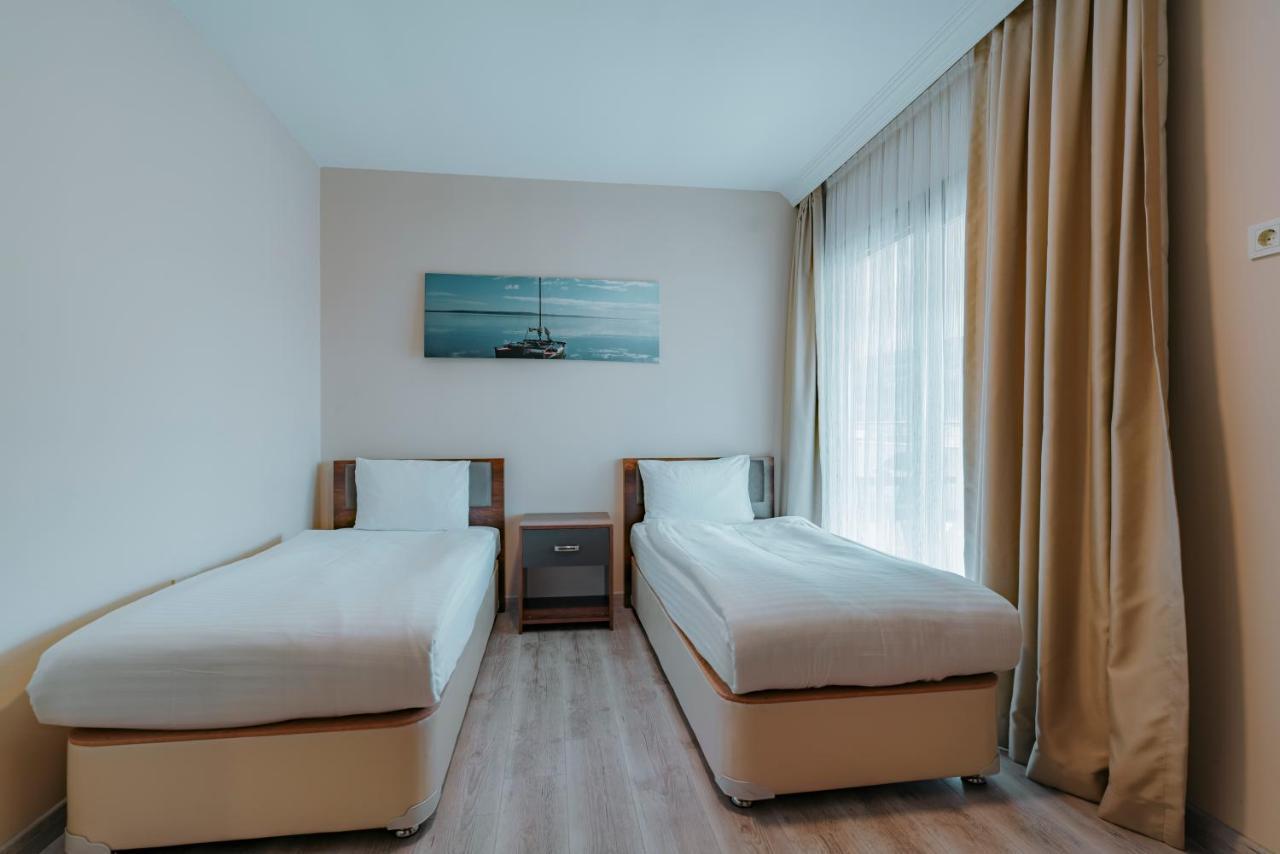 Empula Hotel & Residences ทรับซอน ภายนอก รูปภาพ