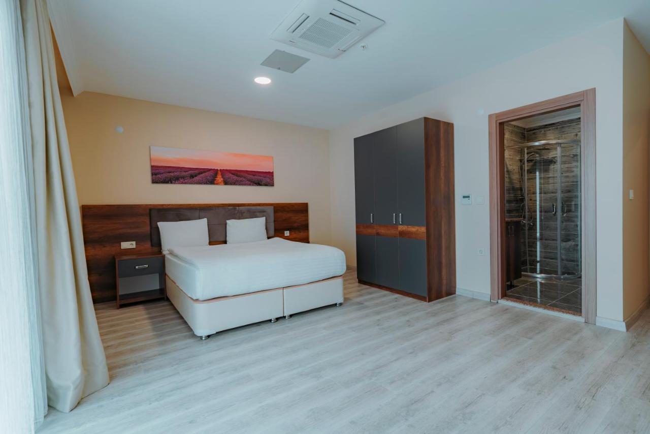 Empula Hotel & Residences ทรับซอน ภายนอก รูปภาพ