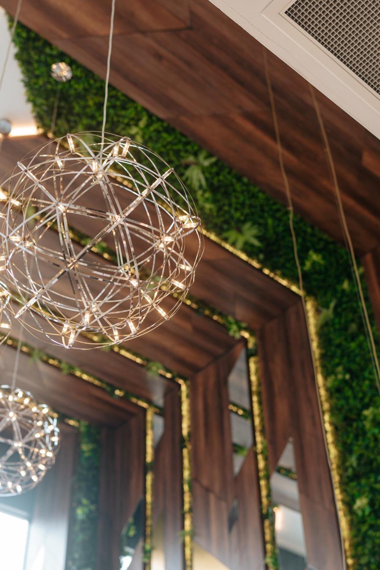 Empula Hotel & Residences ทรับซอน ภายนอก รูปภาพ